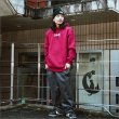 画像15: 【40％OFF】【送料無料】CharlieB チャーリービー DM Logo P/Oパーカー BURGUNDY (15)