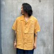 画像2: 【送料無料】KustomStyle カスタムスタイル JURIUS CAESAR S/S キューバシャツ MUSTARD (2)